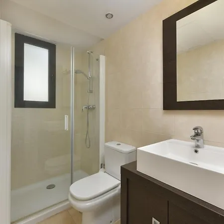 Apartment De 2 *